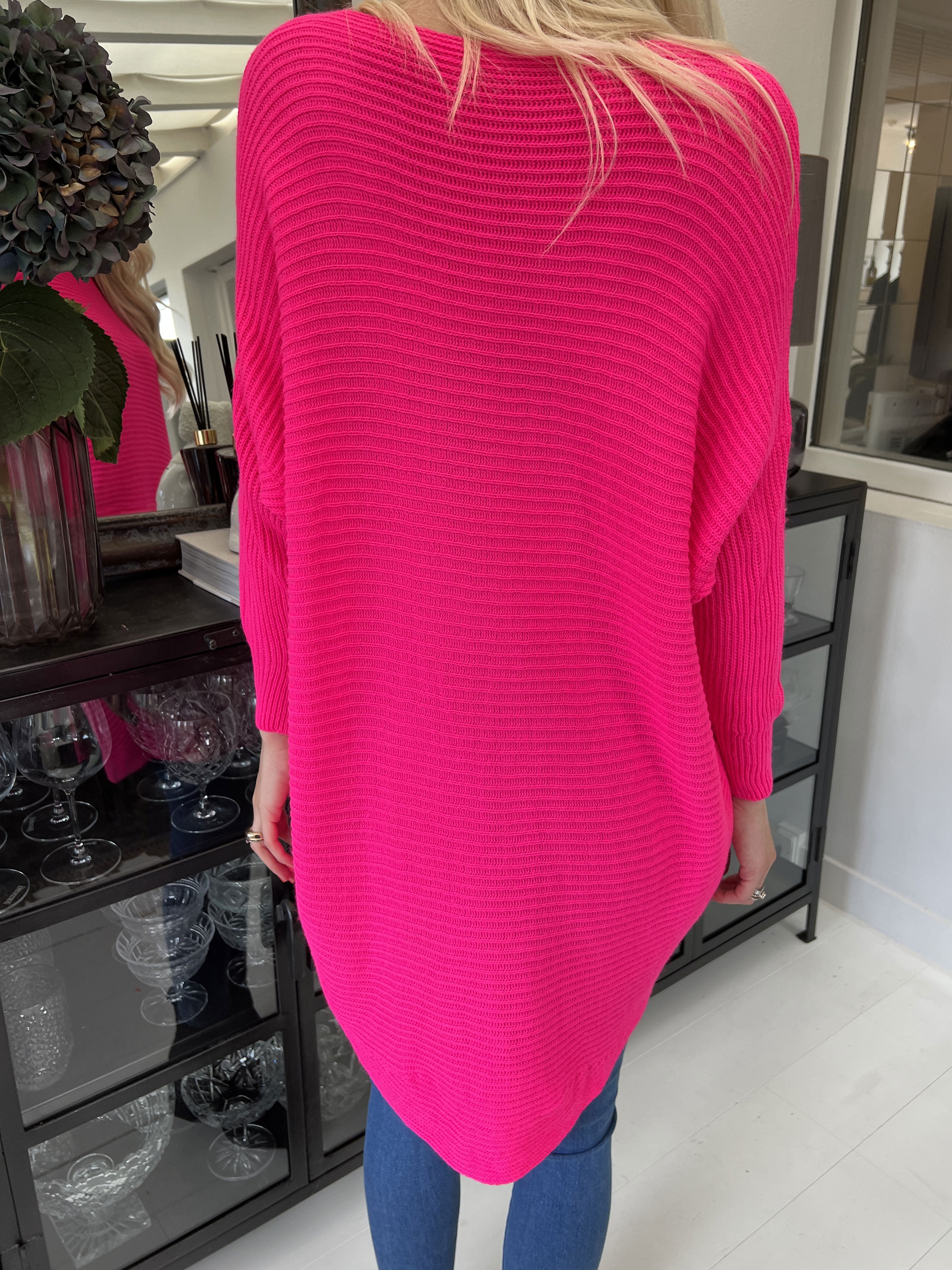 Teddy - Strikbluse med tætsiddende ærmer